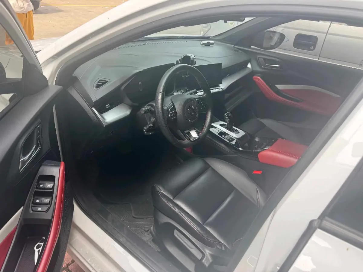 2022 MG 5 1.5T 173HP L4 7DCT,autocango,china used car exporter,china ev exporter,chinese used car exporter,chinese used ev exporter