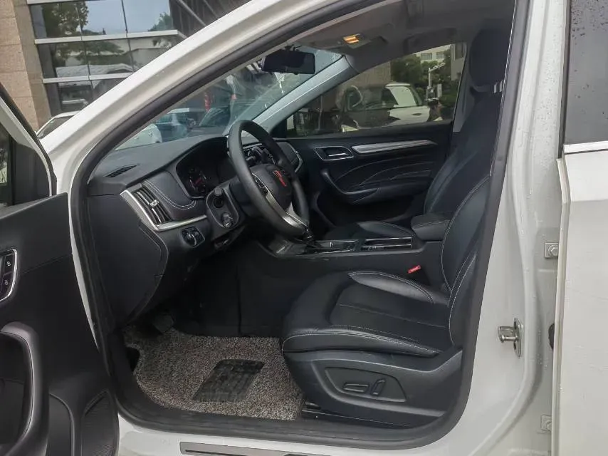 2019 Roewe i6 1.6L 125HP L4 CVT,autocango,china used car exporter,china ev exporter,chinese used car exporter,chinese used ev exporter