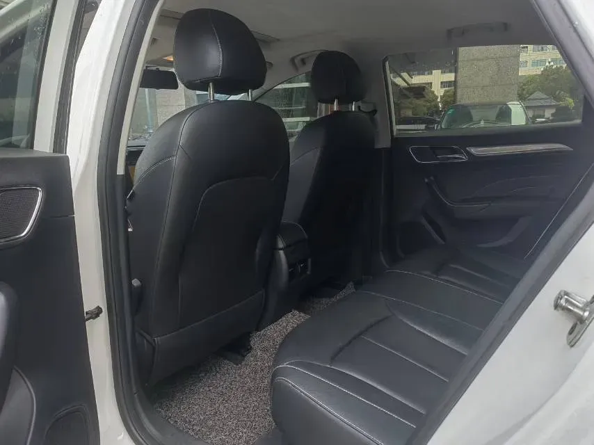 2019 Roewe i6 1.6L 125HP L4 CVT,autocango,china used car exporter,china ev exporter,chinese used car exporter,chinese used ev exporter