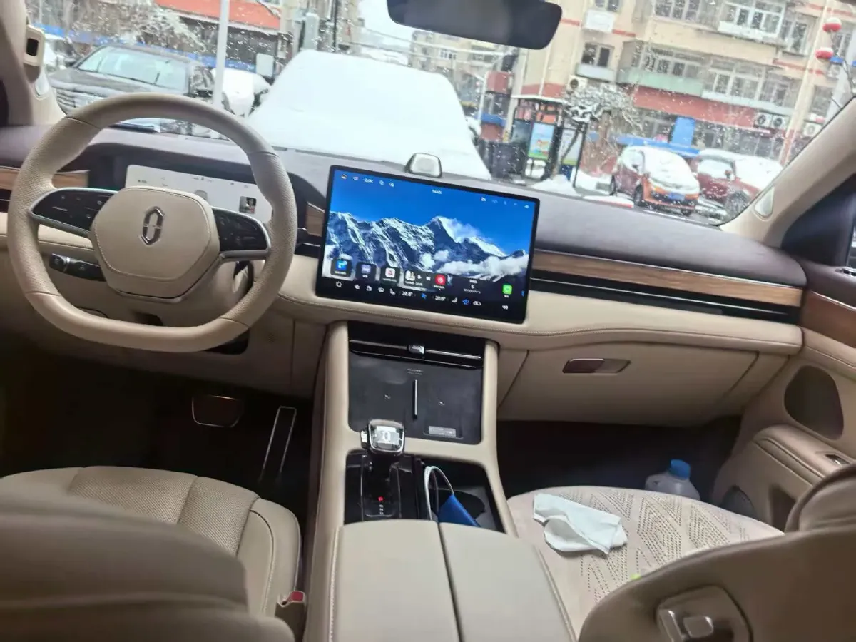 2024 AITO AITO M7 1.5T 152HP L4 REEV 40KWH,autocango,china used car exporter,china ev exporter,chinese used car exporter,chinese used ev exporter