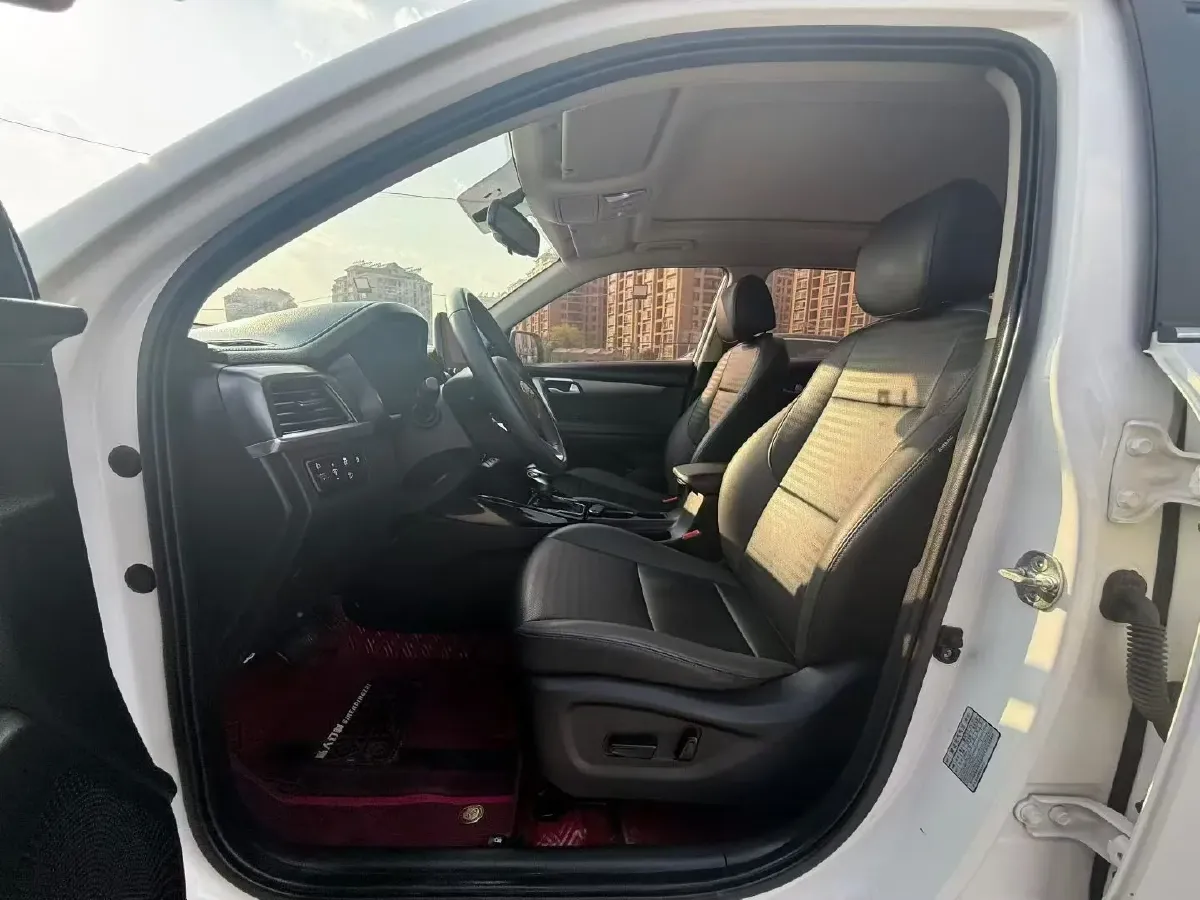 2018 Kia Sportage R 2.0L 160HP L4 6AT,autocango,china used car exporter,china ev exporter,chinese used car exporter,chinese used ev exporter
