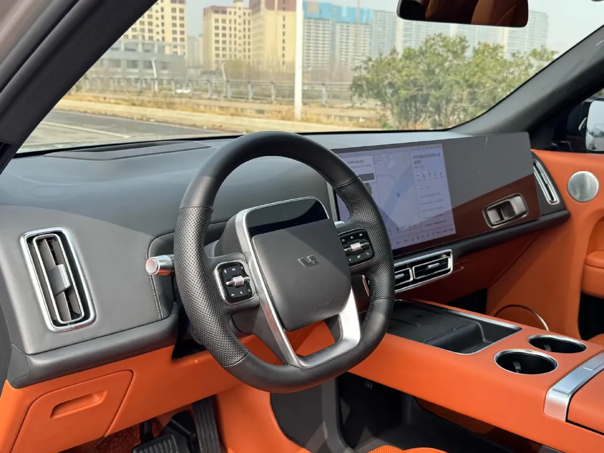 2023 Li L8 Range Extended 154HP REEV 40.9KWH,autocango,china used car exporter,china ev exporter,chinese used car exporter,chinese used ev exporter