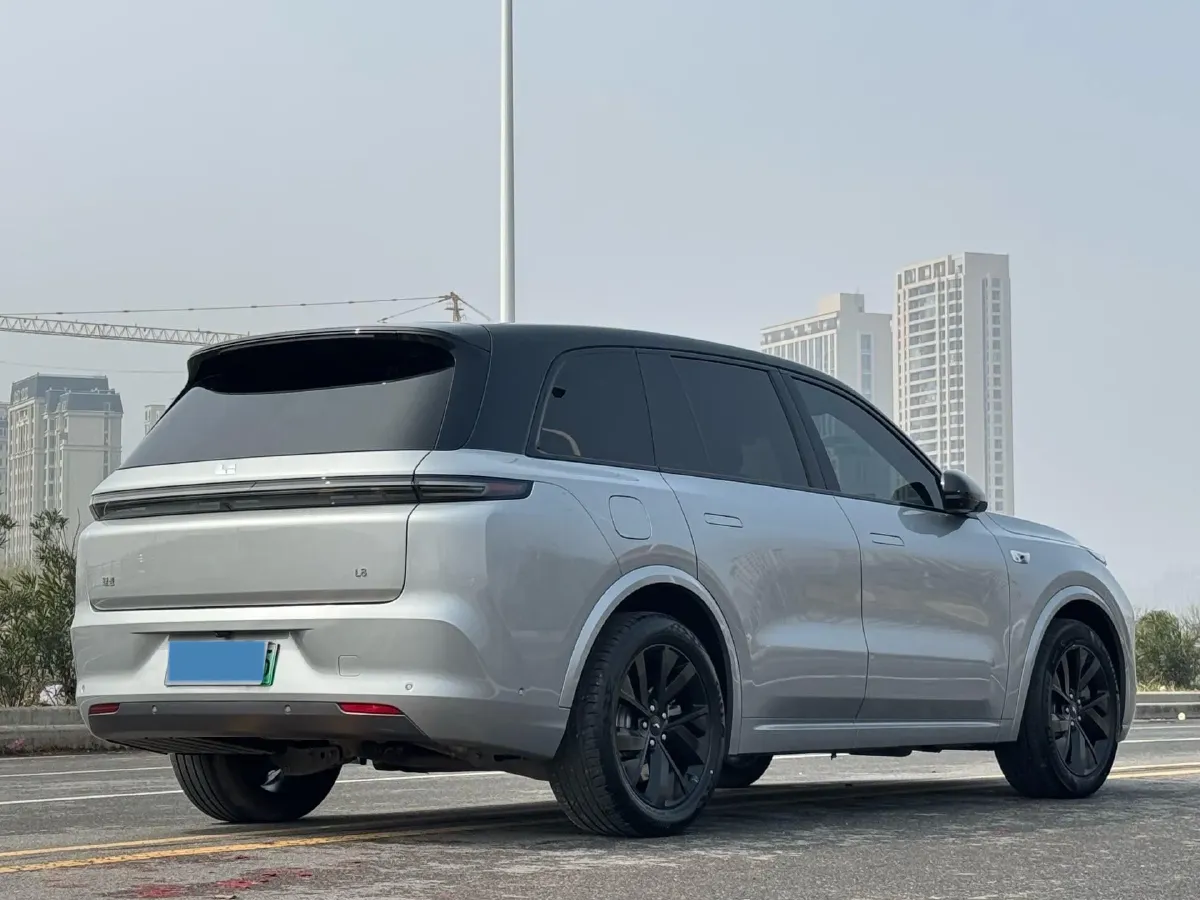 2023 Li L8 Range Extended 154HP REEV 40.9KWH,autocango,china used car exporter,china ev exporter,chinese used car exporter,chinese used ev exporter