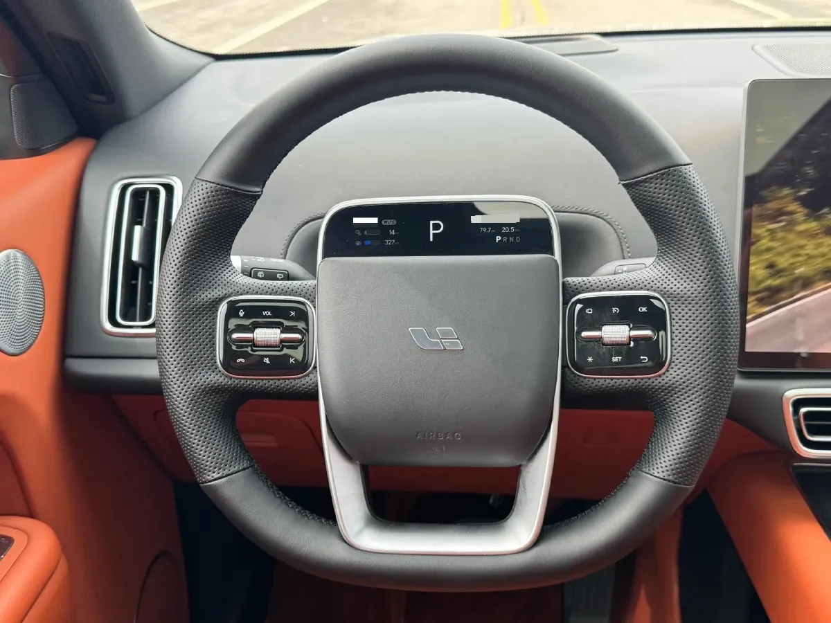 2023 Li L8 Range Extended 154HP REEV 40.9KWH,autocango,china used car exporter,china ev exporter,chinese used car exporter,chinese used ev exporter