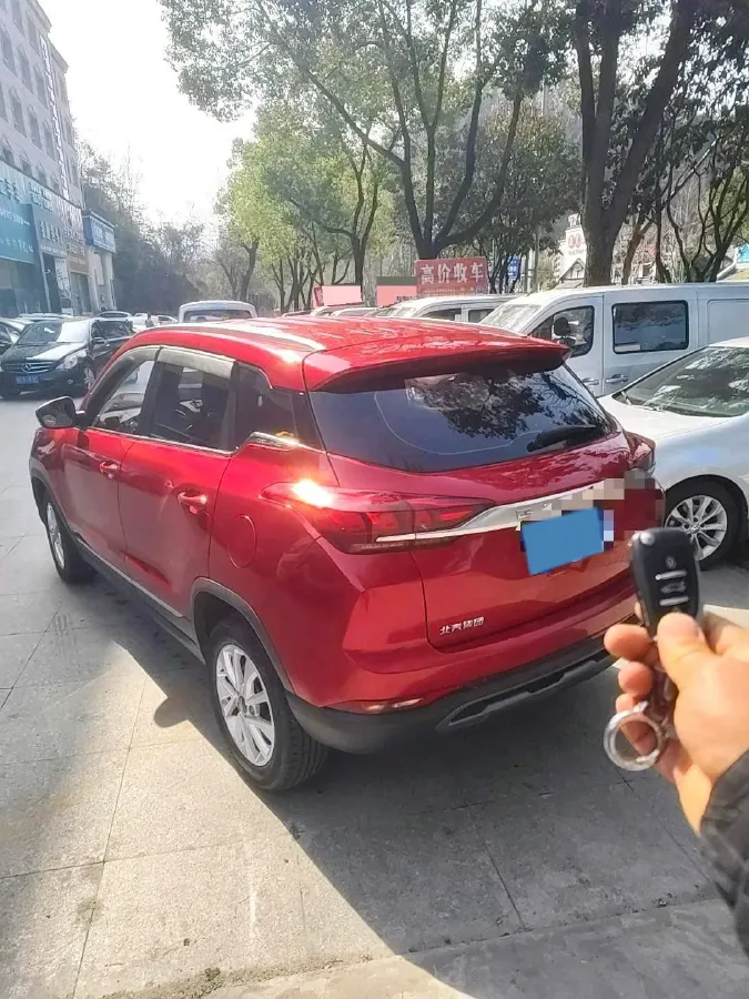 2019 BeiJing Auto X3 1.5L 116HP L4 4AT,autocango,china used car exporter,china ev exporter,chinese used car exporter,chinese used ev exporter
