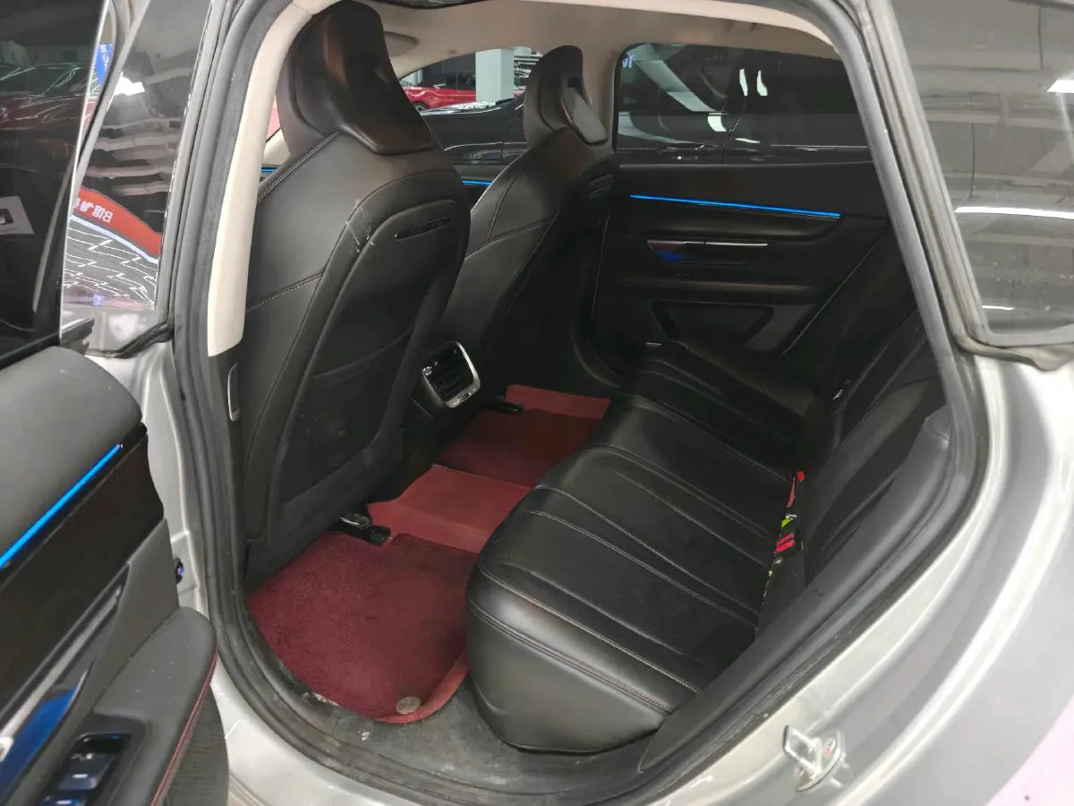 2021 Iveco OuSheng 3.0T 180HP L4 8AT,autocango,china used car exporter,china ev exporter,chinese used car exporter,chinese used ev exporter