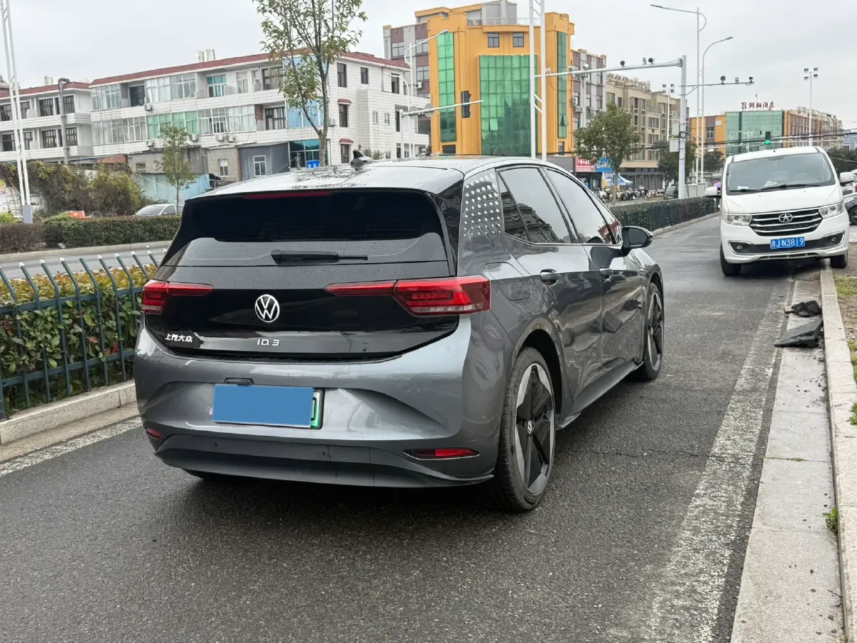 2023 Volkswagen Golf 1.4T 150HP L4 7DCT,autocango,china used car exporter,china ev exporter,chinese used car exporter,chinese used ev exporter