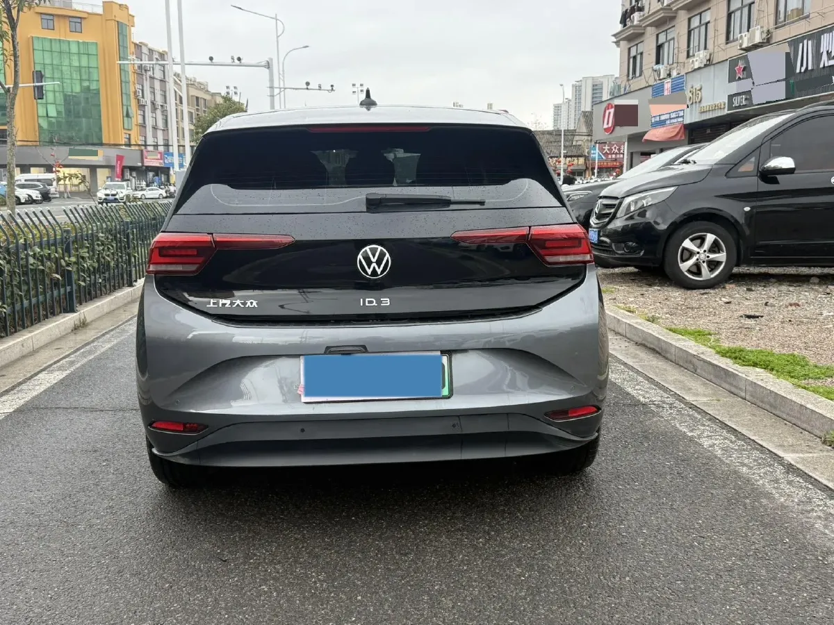2023 Volkswagen Golf 1.4T 150HP L4 7DCT,autocango,china used car exporter,china ev exporter,chinese used car exporter,chinese used ev exporter