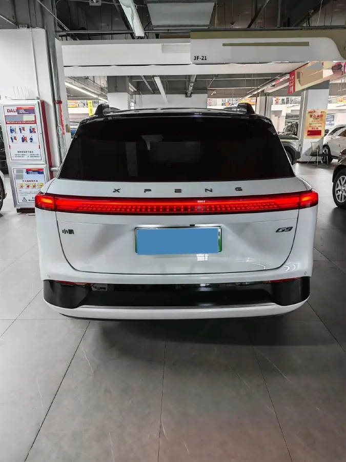2025 Xpeng G9 BEV 79KWH,autocango,china used car exporter,china ev exporter,chinese used car exporter,chinese used ev exporter