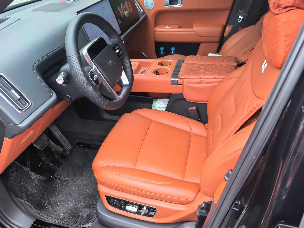 2022 Li L9 Range Extended 154HP REEV 42.6KWH,autocango,china used car exporter,china ev exporter,chinese used car exporter,chinese used ev exporter