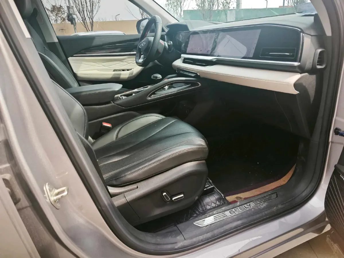 2023 Geely Monjaro 2.0T 238HP L4 8AT,autocango,china used car exporter,china ev exporter,chinese used car exporter,chinese used ev exporter