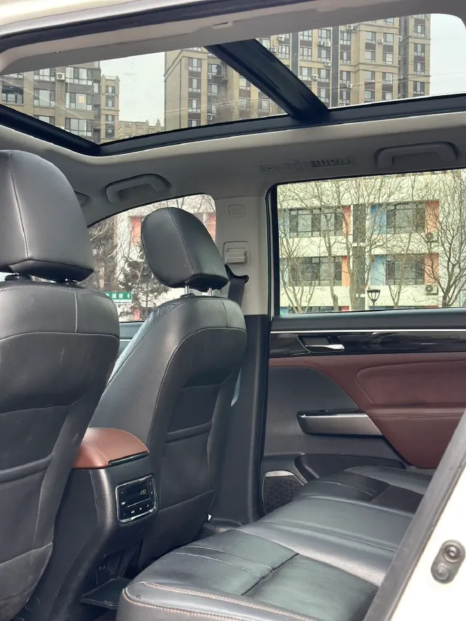 2017 GAC Trumpchi GS8 2.0T 201HP L4 6AT,autocango,china used car exporter,china ev exporter,chinese used car exporter,chinese used ev exporter