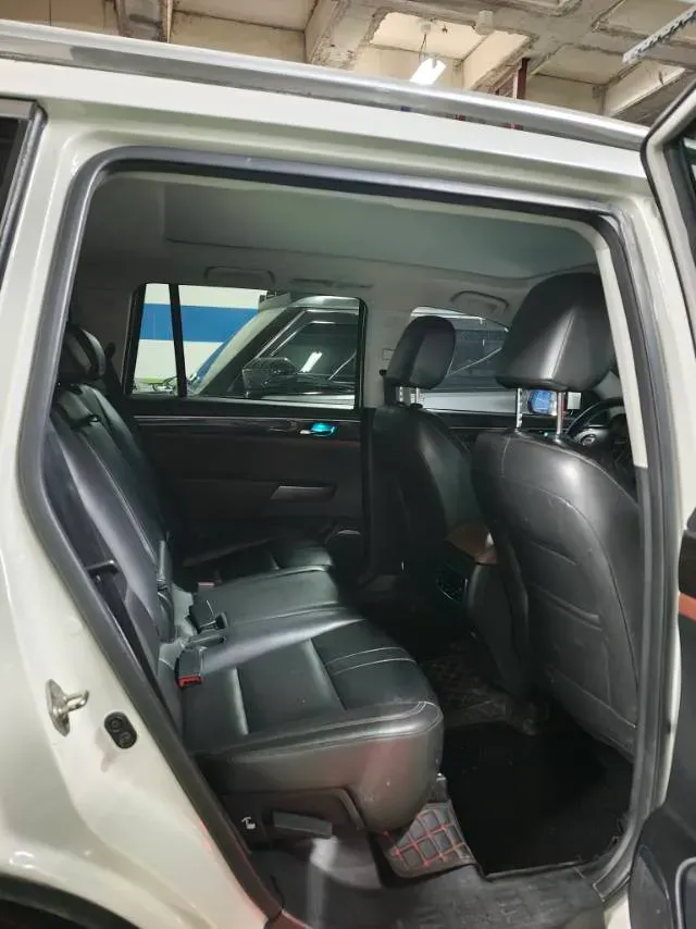 2017 GAC Trumpchi GS8 2.0T 201HP L4 6AT,autocango,china used car exporter,china ev exporter,chinese used car exporter,chinese used ev exporter