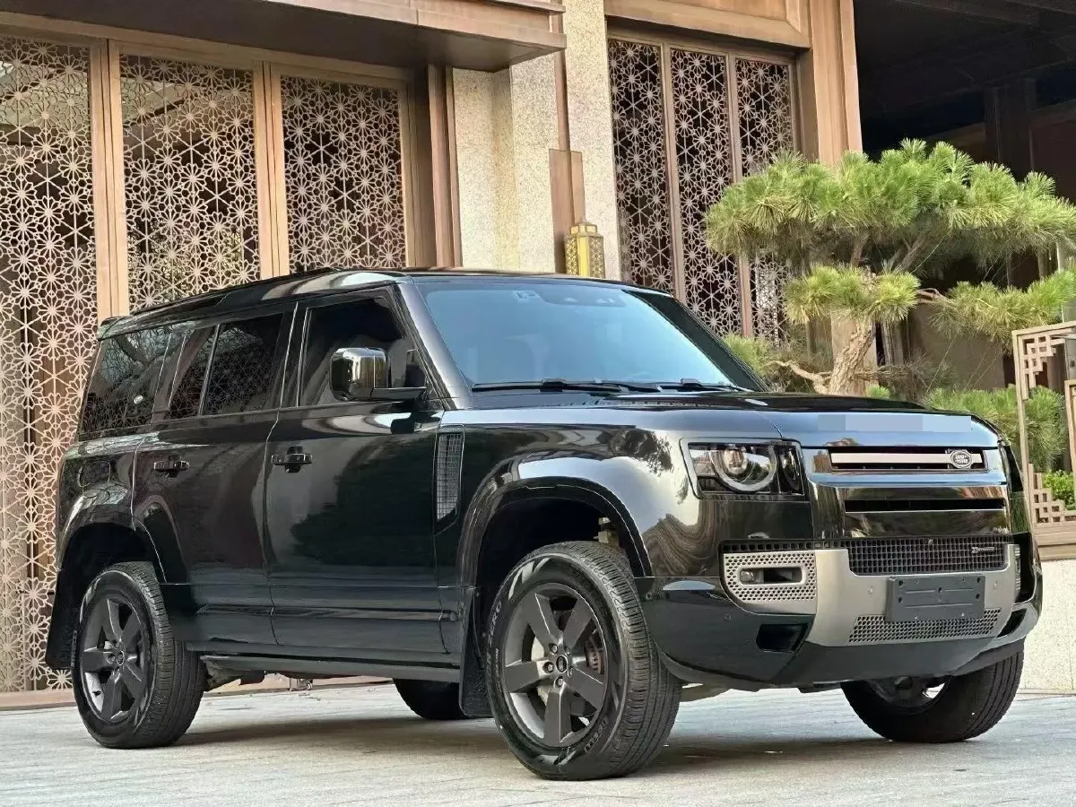 2023 Land Rover Defender 3.0T 400HP L6 8AT,autocango,china used car exporter,china ev exporter,chinese used car exporter,chinese used ev exporter