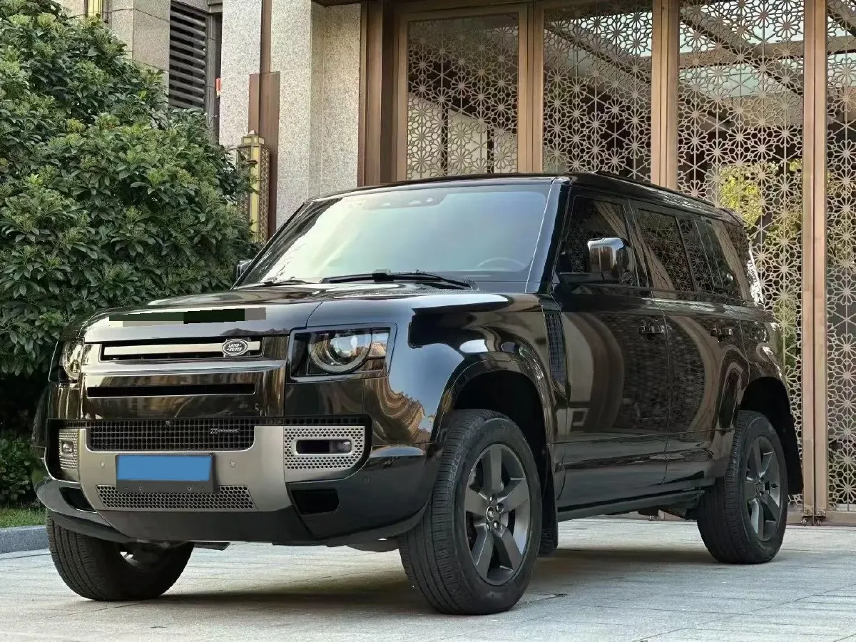 2023 Land Rover Defender 3.0T 400HP L6 8AT,autocango,china used car exporter,china ev exporter,chinese used car exporter,chinese used ev exporter