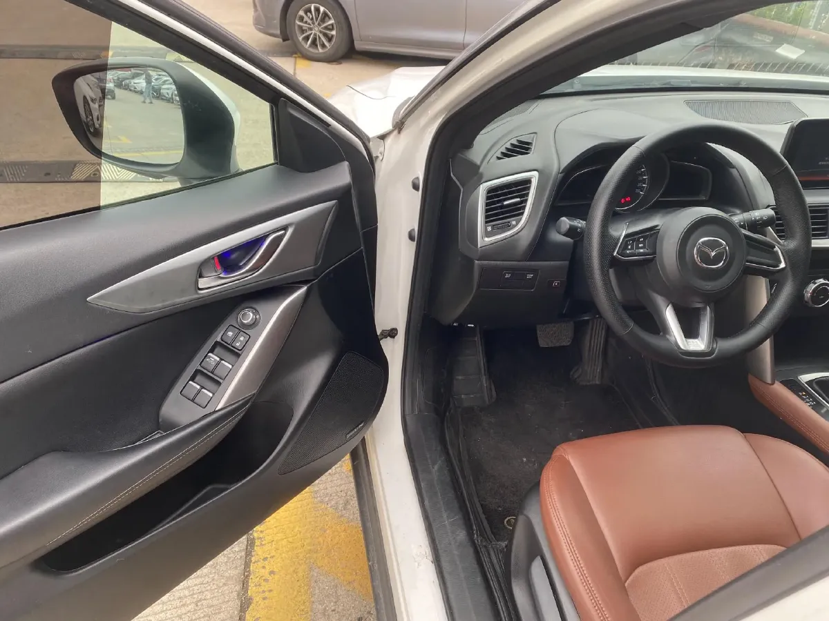 2019 ChangAn Oshan Cosmos 1.5T 178HP L4 7DCT,autocango,china used car exporter,china ev exporter,chinese used car exporter,chinese used ev exporter