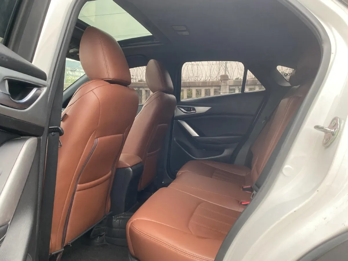 2019 ChangAn Oshan Cosmos 1.5T 178HP L4 7DCT,autocango,china used car exporter,china ev exporter,chinese used car exporter,chinese used ev exporter