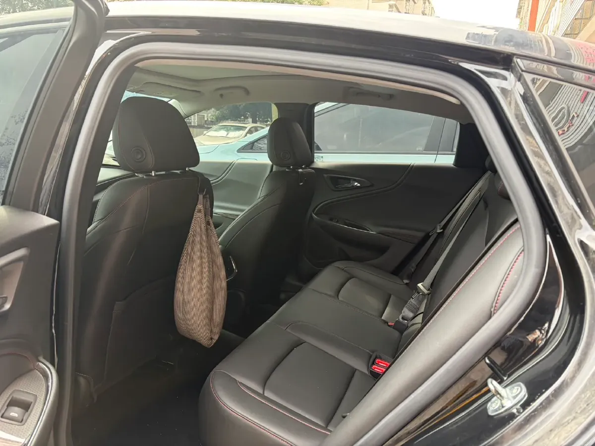 2023 Chevrolet Malibu XL 2.0T 237HP L4 9AT,autocango,china used car exporter,china ev exporter,chinese used car exporter,chinese used ev exporter