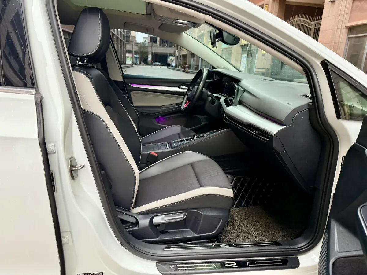 2021 Volkswagen Golf 1.4T 150HP L4 7DCT,autocango,china used car exporter,china ev exporter,chinese used car exporter,chinese used ev exporter