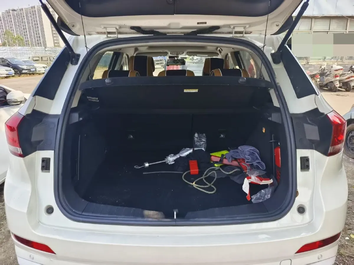 2018 Haval H6 1.5T 169HP L4 7DCT,autocango,china used car exporter,china ev exporter,chinese used car exporter,chinese used ev exporter