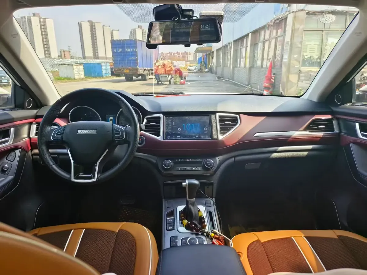 2018 Haval H6 1.5T 169HP L4 7DCT,autocango,china used car exporter,china ev exporter,chinese used car exporter,chinese used ev exporter