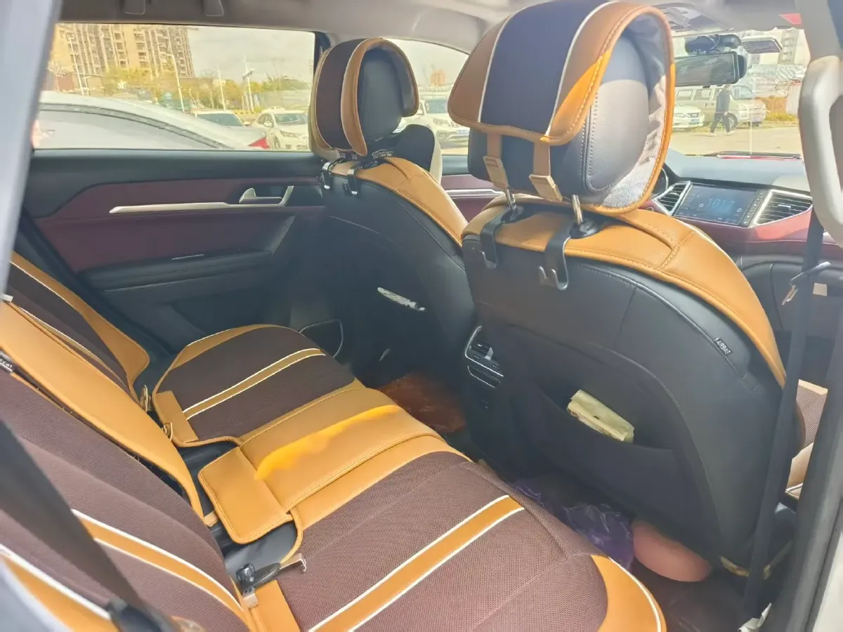 2018 Haval H6 1.5T 169HP L4 7DCT,autocango,china used car exporter,china ev exporter,chinese used car exporter,chinese used ev exporter