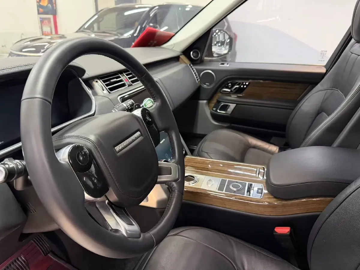 2018 Land Rover Range Rover 3.0T 340HP V6 8AT,autocango,china used car exporter,china ev exporter,chinese used car exporter,chinese used ev exporter