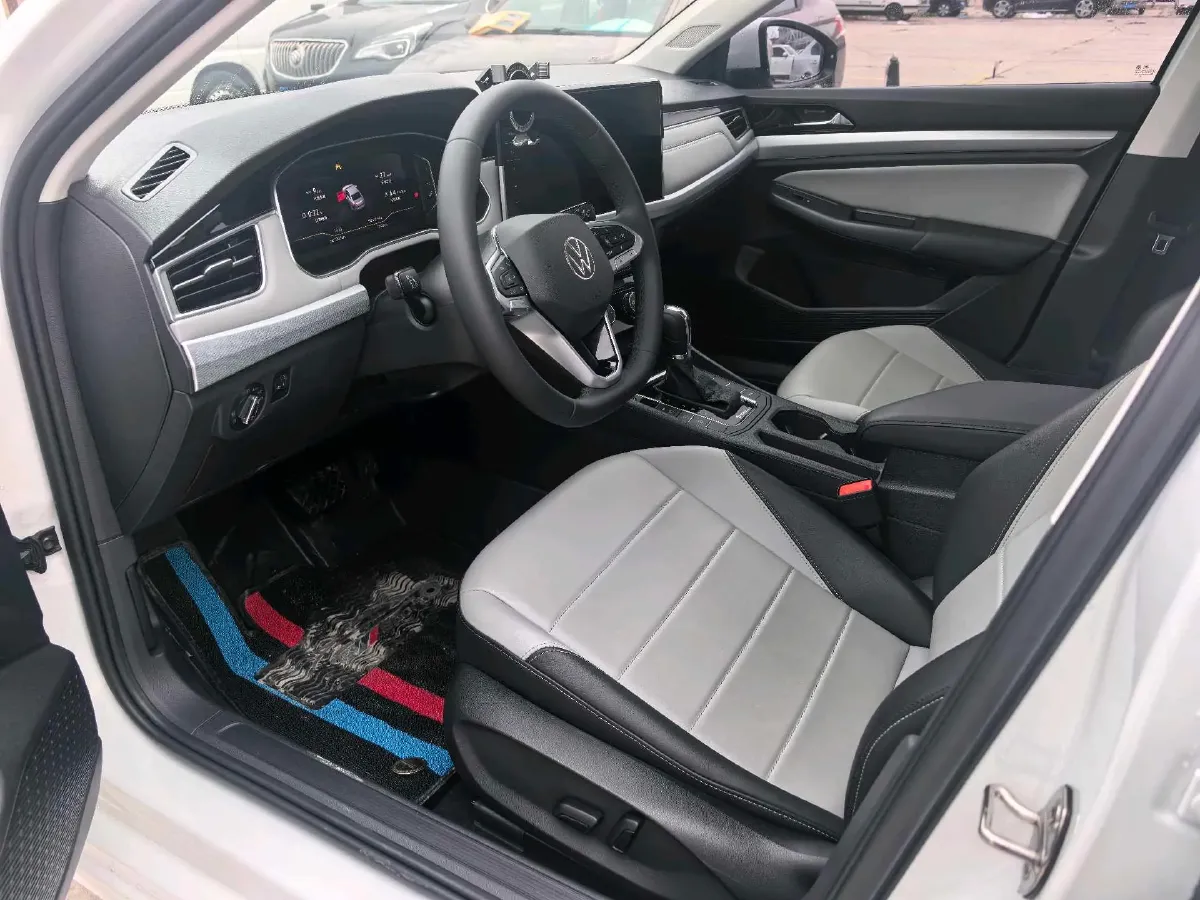 2023 Volkswagen Bora 1.2T 116HP L4 7DCT,autocango,china used car exporter,china ev exporter,chinese used car exporter,chinese used ev exporter