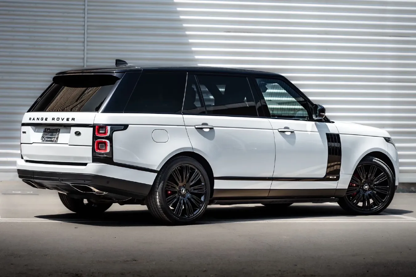 2019 Land Rover Range Rover 2.0T 301HP L4 8AT PHEV 13.1KWH,autocango,china used car exporter,china ev exporter,chinese used car exporter,chinese used ev exporter
