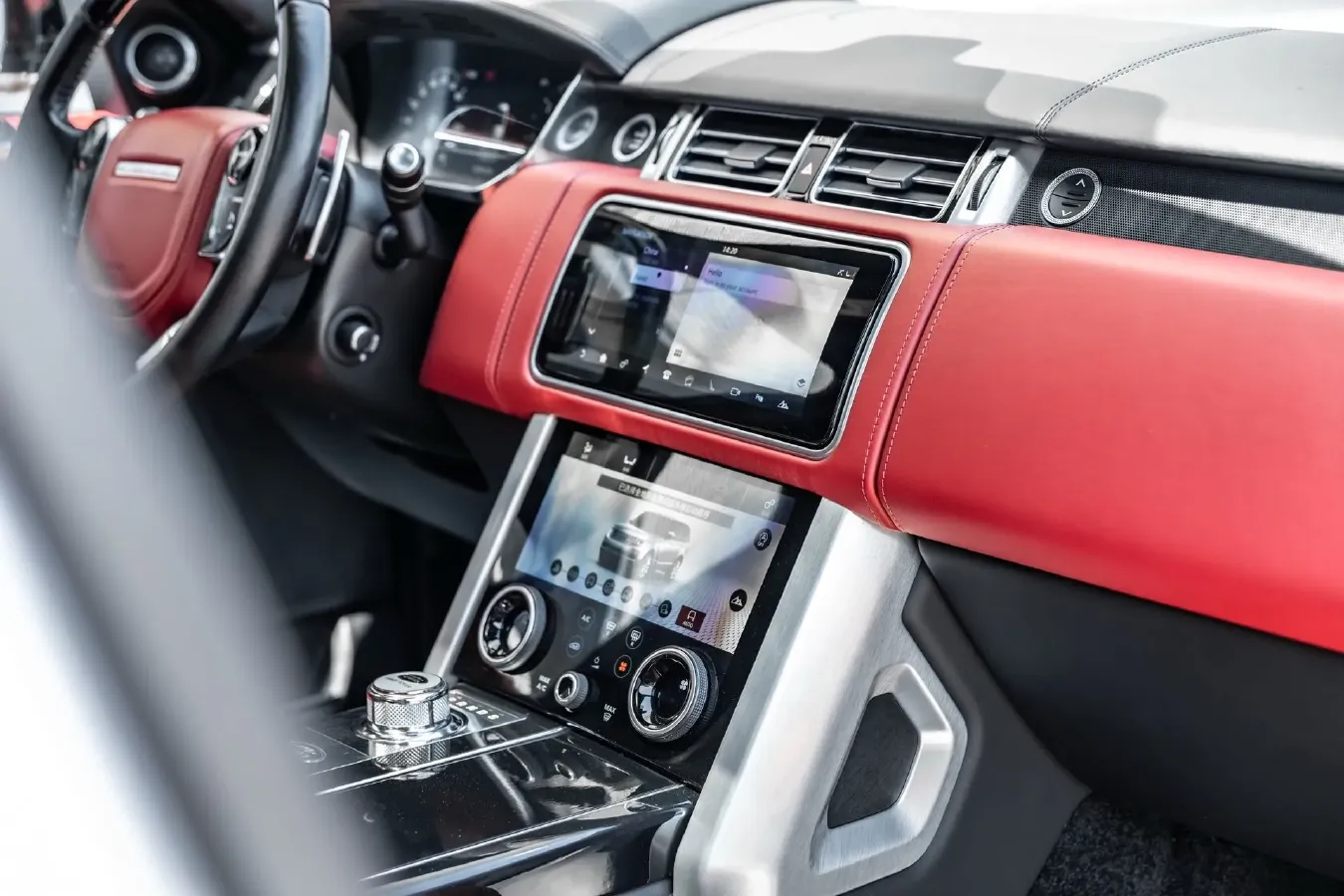 2019 Land Rover Range Rover 2.0T 301HP L4 8AT PHEV 13.1KWH,autocango,china used car exporter,china ev exporter,chinese used car exporter,chinese used ev exporter