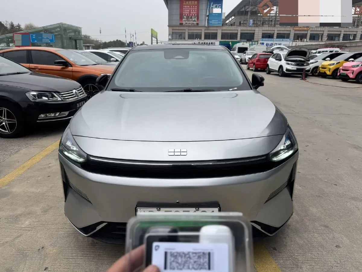 2024 Geely Galaxy L6 1.5T 163HP L4 3DHT PHEV,autocango,china used car exporter,china ev exporter,chinese used car exporter,chinese used ev exporter