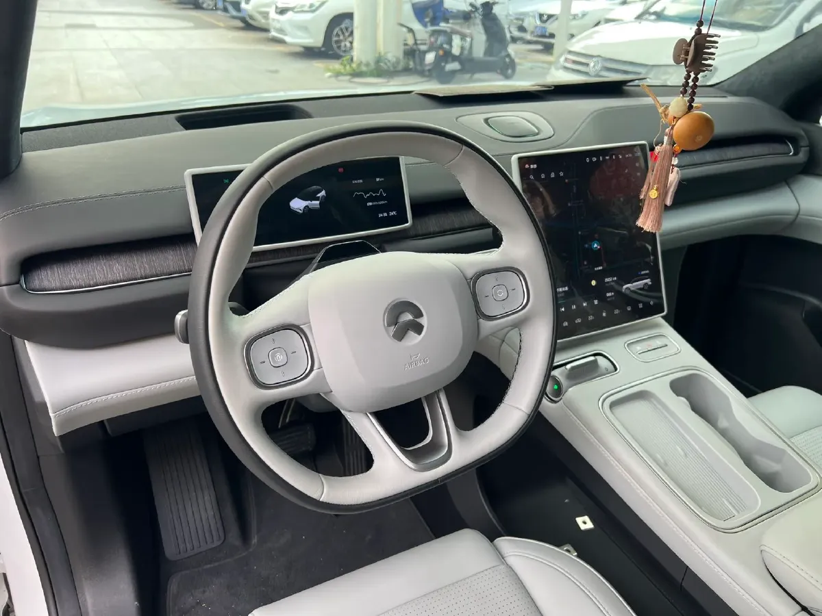 2024 NIO ES6 BEV 75KWH,autocango,china used car exporter,china ev exporter,chinese used car exporter,chinese used ev exporter