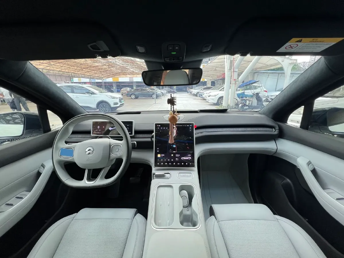 2024 NIO ES6 BEV 75KWH,autocango,china used car exporter,china ev exporter,chinese used car exporter,chinese used ev exporter