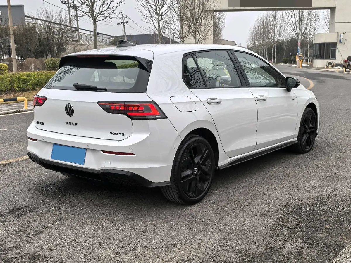 2025 Volkswagen Golf 1.5T 160HP L4 7DCT,autocango,china used car exporter,china ev exporter,chinese used car exporter,chinese used ev exporter