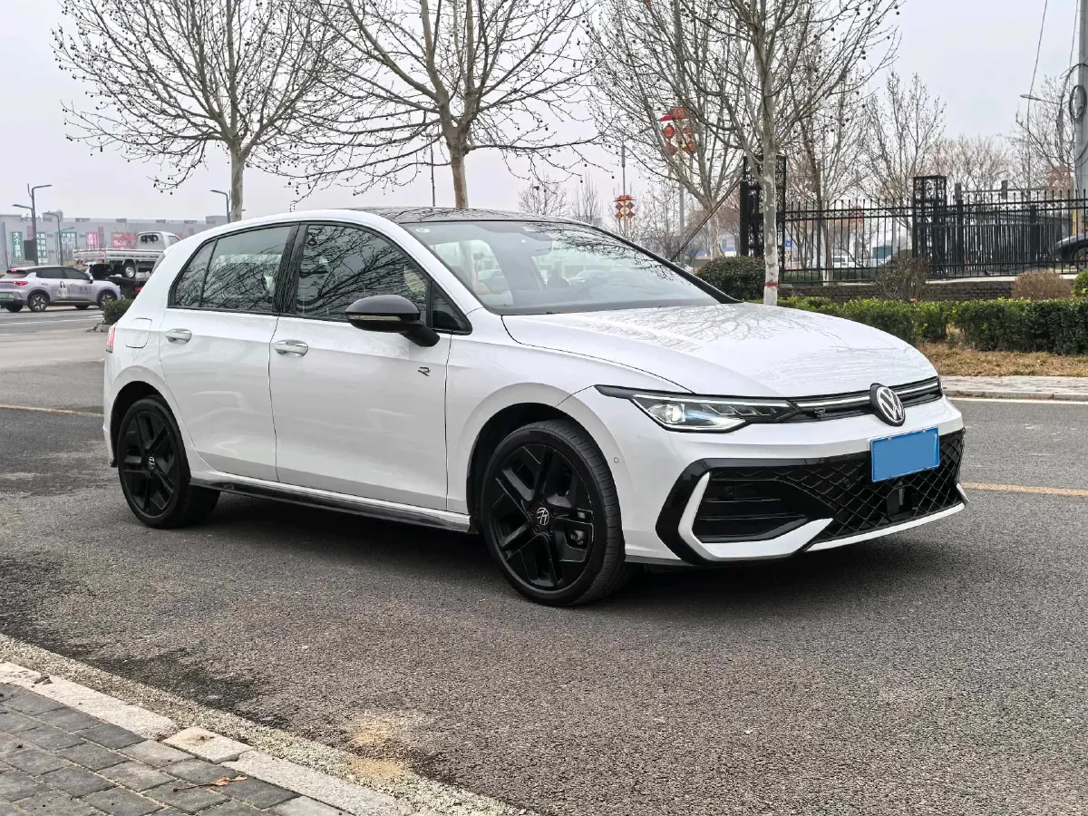 2025 Volkswagen Golf 1.5T 160HP L4 7DCT,autocango,china used car exporter,china ev exporter,chinese used car exporter,chinese used ev exporter