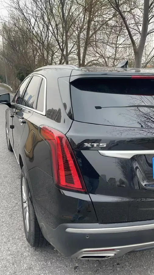 2021 Cadillac XT5 2.0T 237HP L4 9AT,autocango,china used car exporter,china ev exporter,chinese used car exporter,chinese used ev exporter