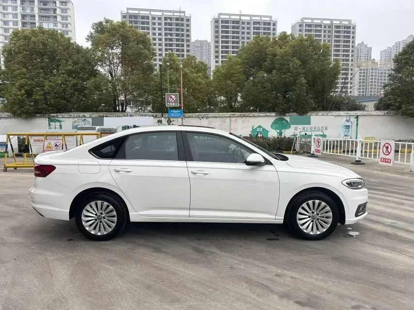 2021 Volkswagen Lavida 1.5L 113HP L4 6AT,autocango,china used car exporter,china ev exporter,chinese used car exporter,chinese used ev exporter