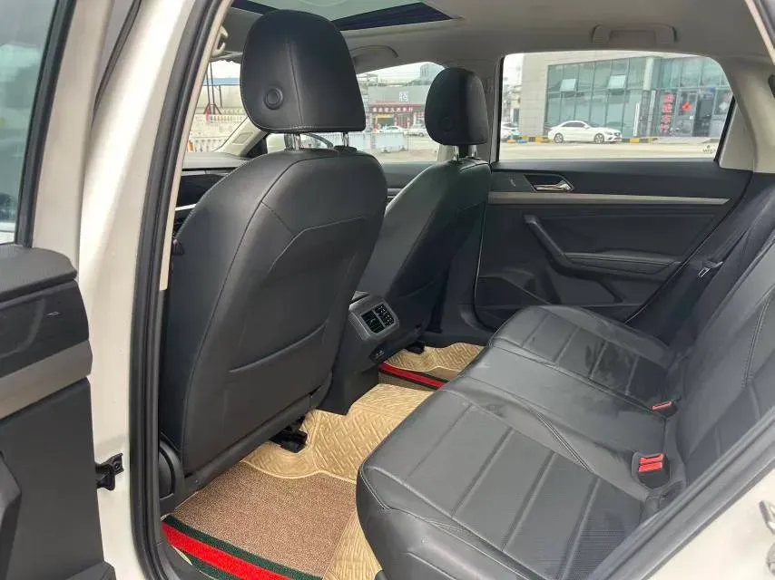 2021 Volkswagen Lavida 1.5L 113HP L4 6AT,autocango,china used car exporter,china ev exporter,chinese used car exporter,chinese used ev exporter