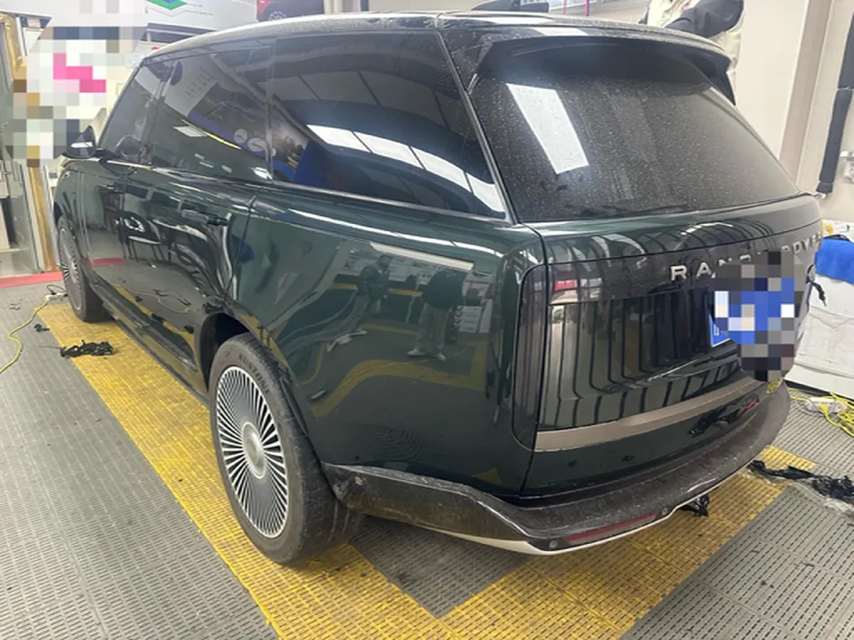 2024 Land Rover Range Rover 3.0T 400HP L6 8AT,autocango,china used car exporter,china ev exporter,chinese used car exporter,chinese used ev exporter