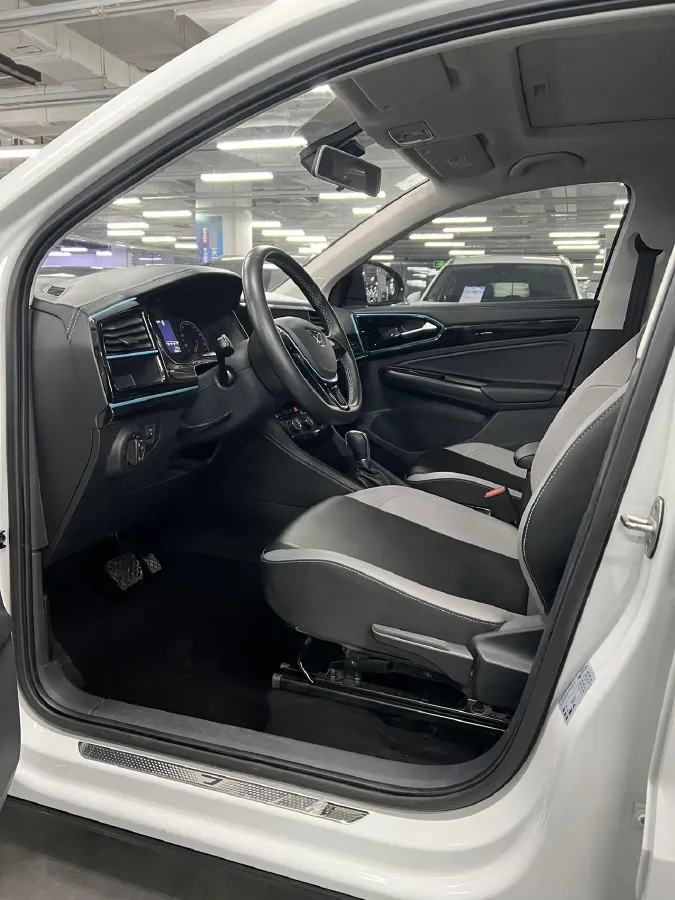 2023 Jetta VS5 1.4T 150HP L4 6AT,autocango,china used car exporter,china ev exporter,chinese used car exporter,chinese used ev exporter