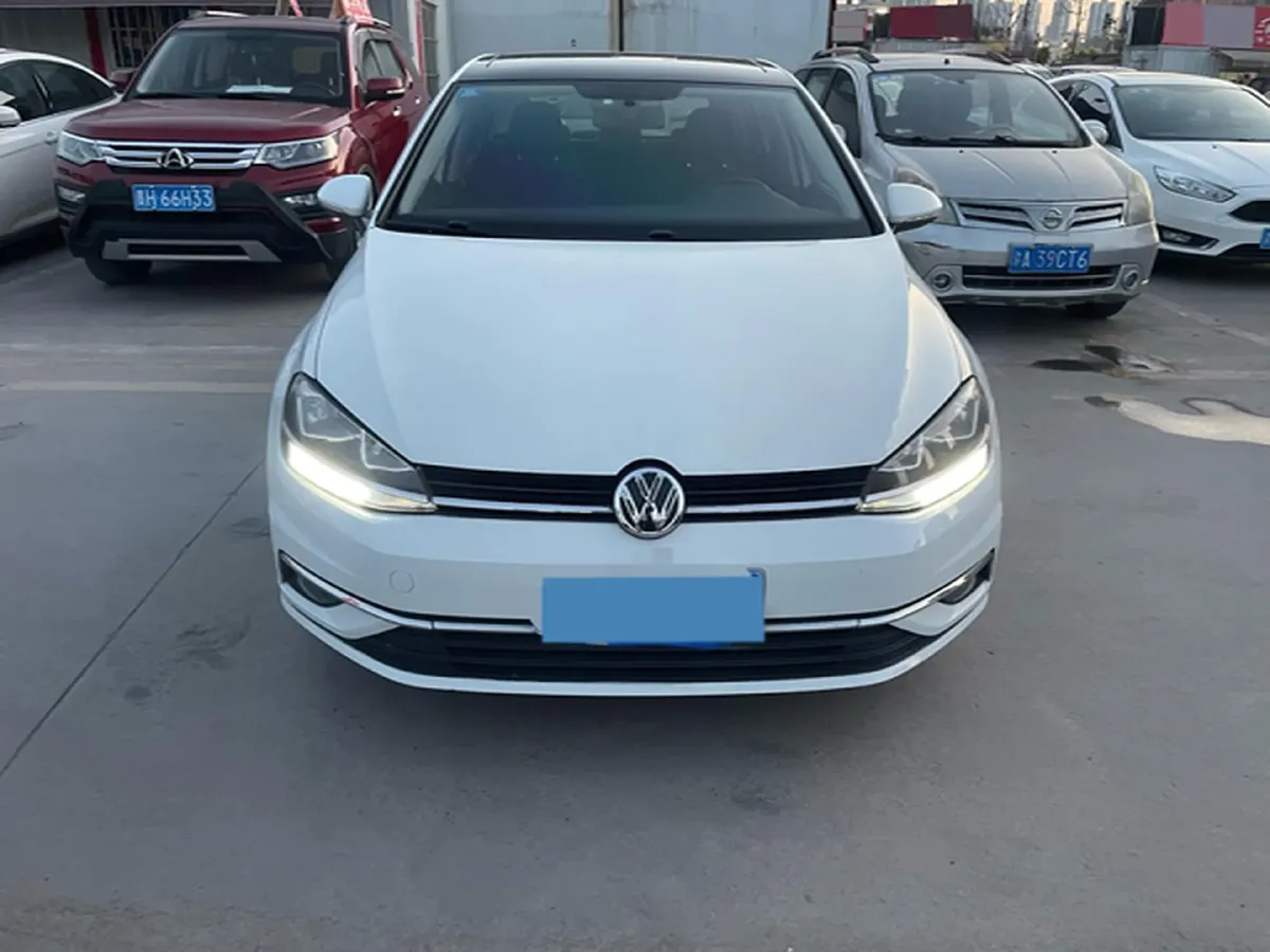 2018 Volkswagen Golf 1.6L 110HP L4 6AT,autocango,china used car exporter,china ev exporter,chinese used car exporter,chinese used ev exporter