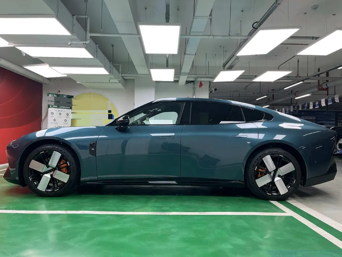 2025 Xpeng P7 BEV,autocango,china used car exporter,china ev exporter,chinese used car exporter,chinese used ev exporter