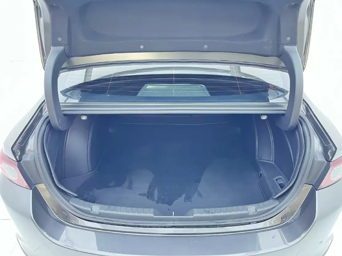 2023 Mazda 3 Axela 2.0L 158HP L4 6AT,autocango,china used car exporter,china ev exporter,chinese used car exporter,chinese used ev exporter