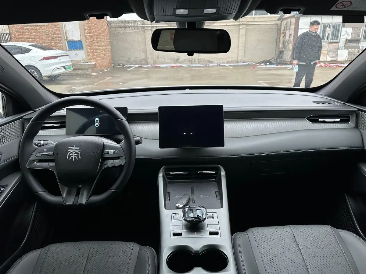 2025 BYD Qin Plus 1.5L 101HP L4 E-CVT PHEV 7.68KWH,autocango,china used car exporter,china ev exporter,chinese used car exporter,chinese used ev exporter