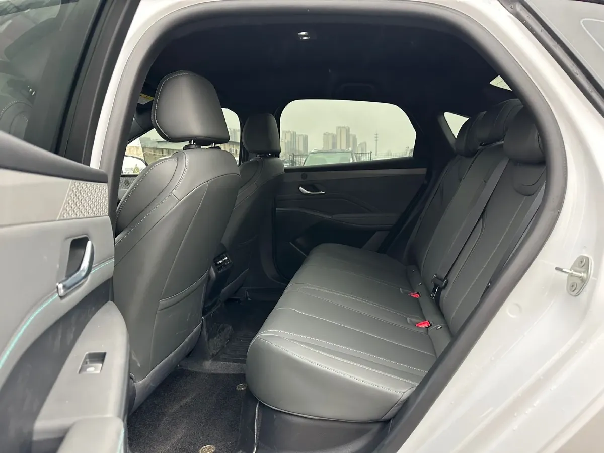 2025 BYD Qin Plus 1.5L 101HP L4 E-CVT PHEV 7.68KWH,autocango,china used car exporter,china ev exporter,chinese used car exporter,chinese used ev exporter