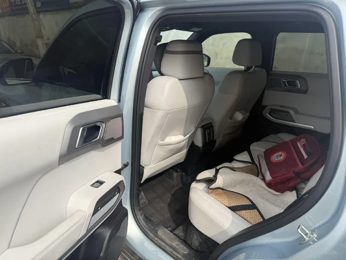 2025 FangChengBao Tai 3 BEV,autocango,china used car exporter,china ev exporter,chinese used car exporter,chinese used ev exporter