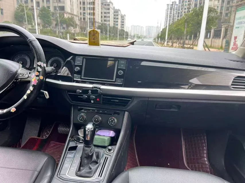 2018 Volkswagen Lavida 1.2T 116HP L4 7DCT,autocango,china used car exporter,china ev exporter,chinese used car exporter,chinese used ev exporter