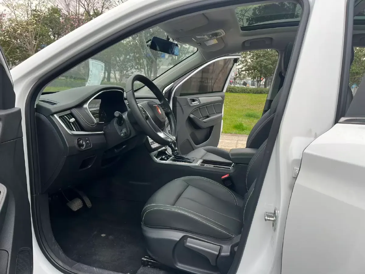 2020 Roewe RX5 1.5T 169HP L4 7DCT,autocango,china used car exporter,china ev exporter,chinese used car exporter,chinese used ev exporter