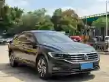 2021 Volkswagen Sagitar 1.2T 116HP L4 7DCT