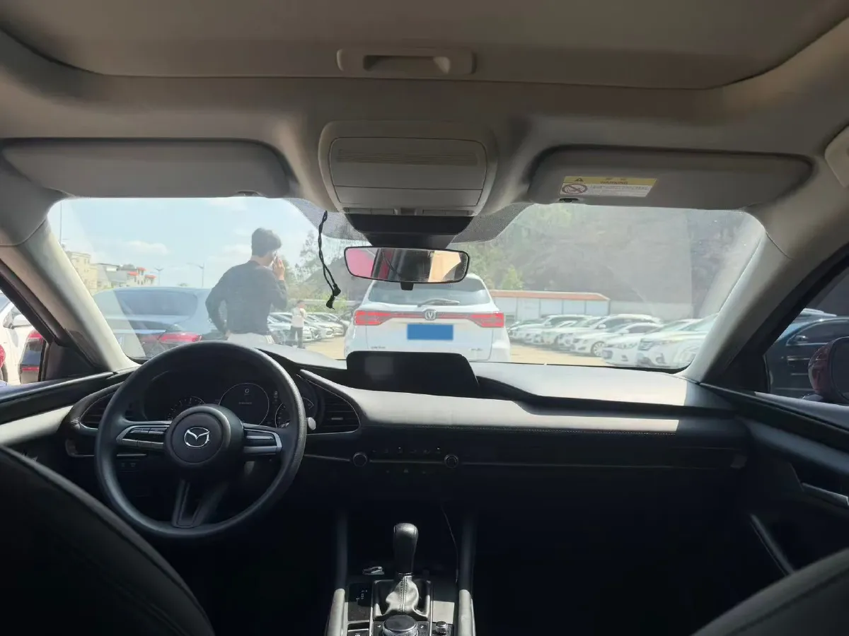 2021 Mazda 3 Axela 1.5L 117HP L4 6AT,autocango,china used car exporter,china ev exporter,chinese used car exporter,chinese used ev exporter